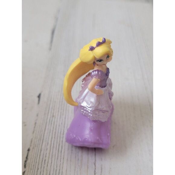 Hasbro SA tangled Rapunzel Disney Pixar Toy figure - Picture 2 of 6